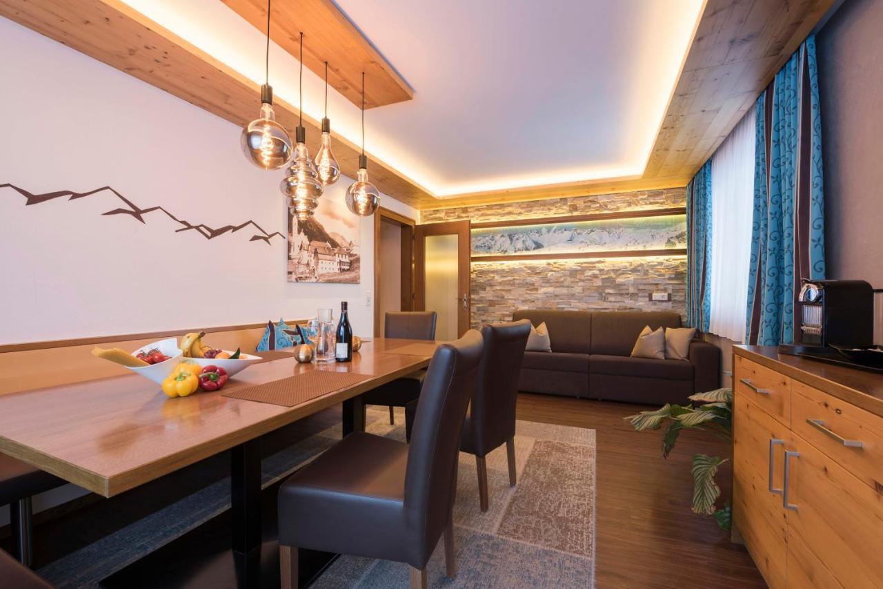 Hotel Garni Mirabell Ischgl Extérieur photo
