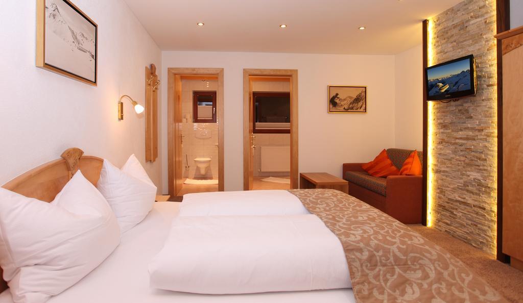 Hotel Garni Mirabell Ischgl Extérieur photo