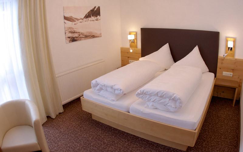 Hotel Garni Mirabell Ischgl Extérieur photo